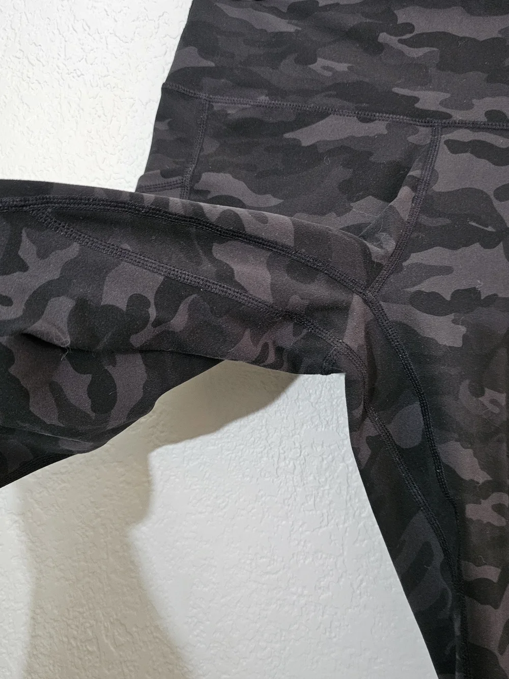 Colorfulkoala Camouflage High Rise Pocket Leggings 25" Womens Medium - Picture 6 of 9